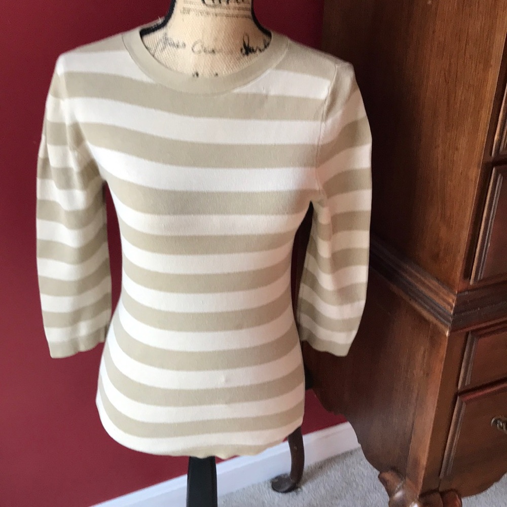 Jones of New York stripped sweater beige & tan.